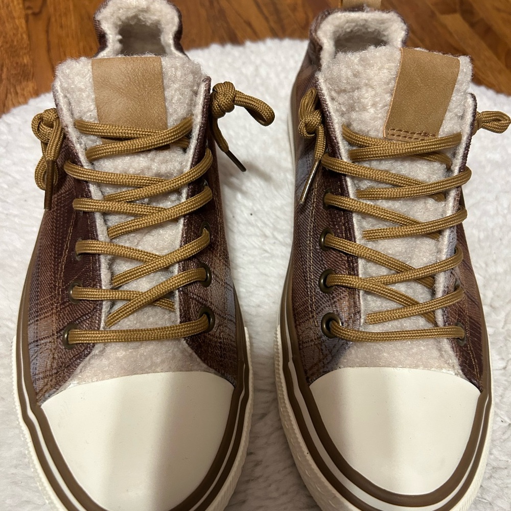 Brown and Cream Top Sneakers